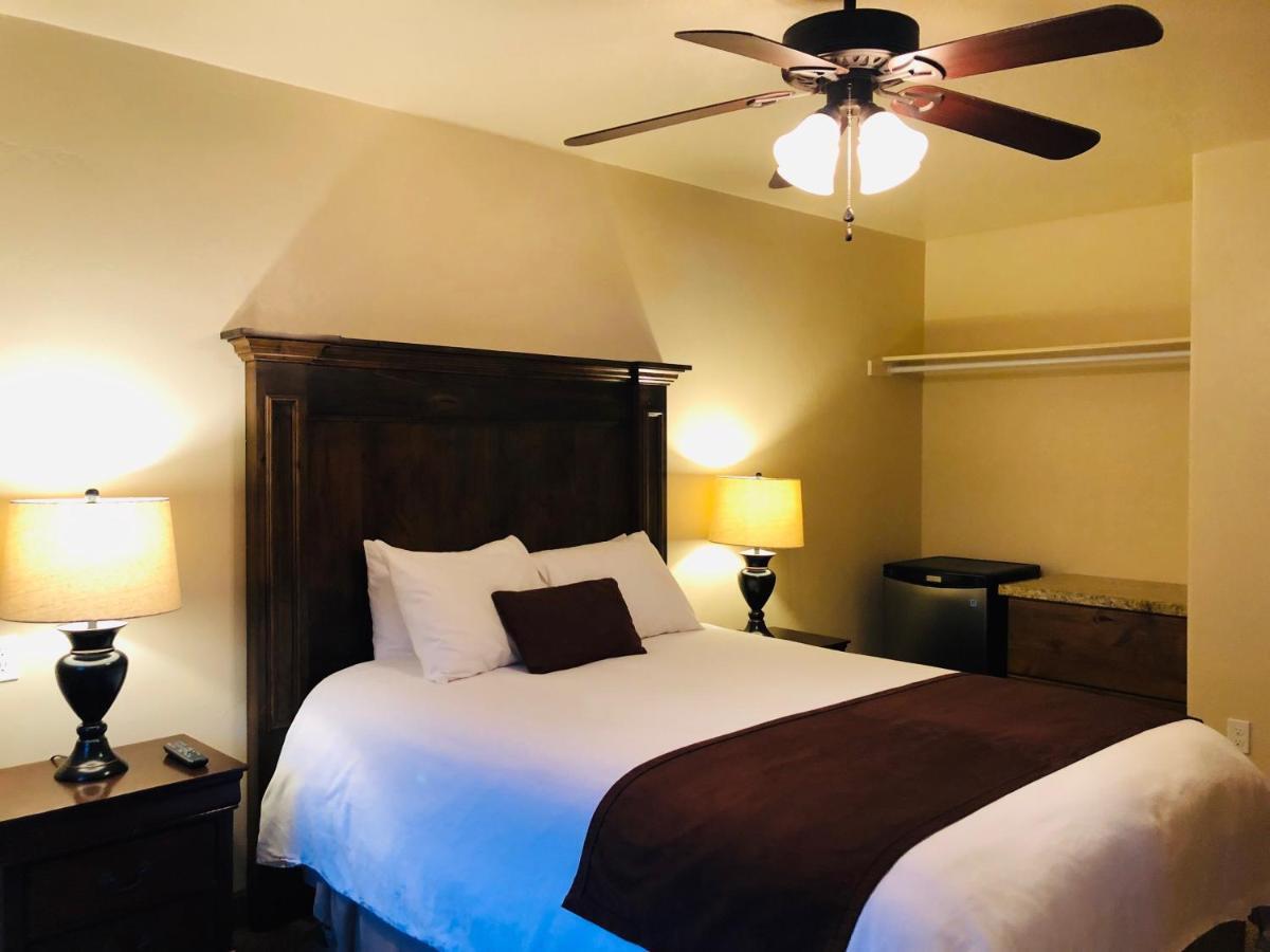 Cb&M Executive Suites Roosevelt Екстер'єр фото